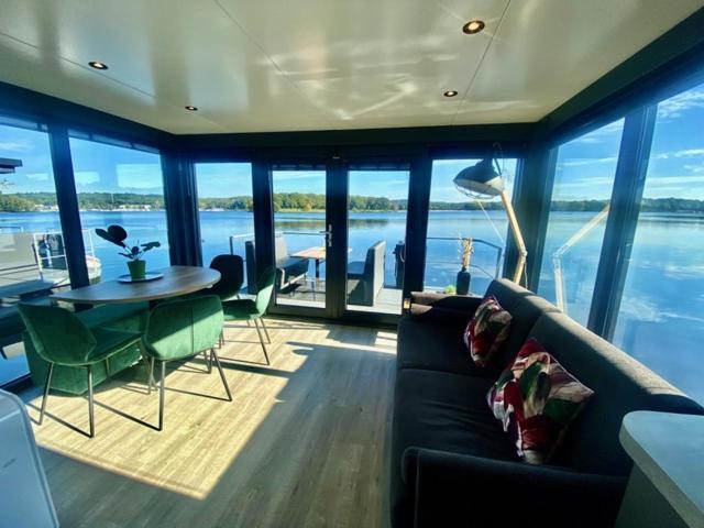 Houseboat Mookerplas Middelaar Εξωτερικό φωτογραφία